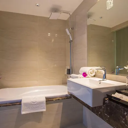 8B Hotel & Spa Ho Chi Minh City Exterior photo